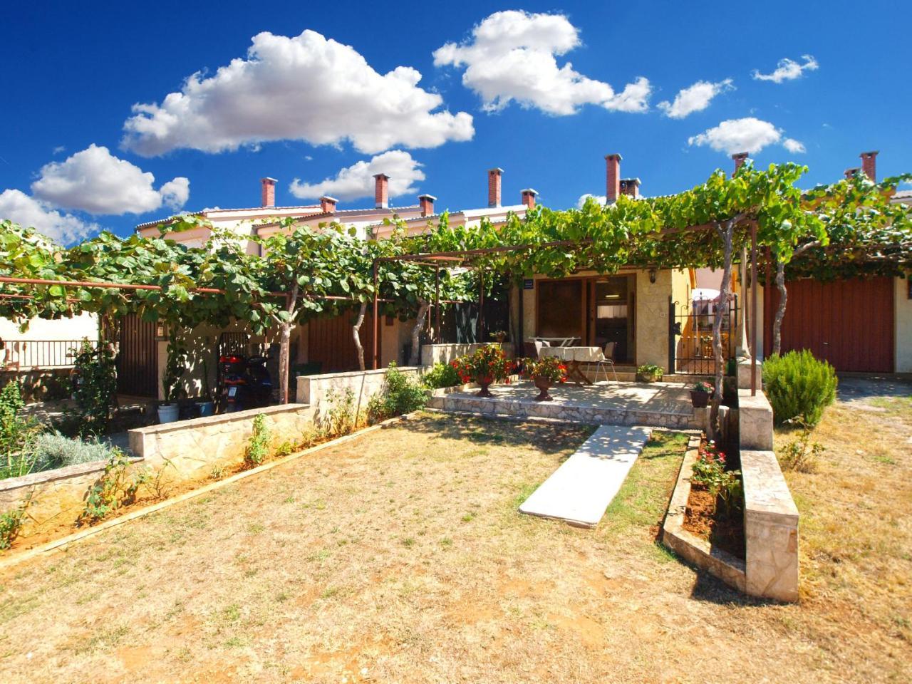 Apartment Pula 1462 Exterior photo